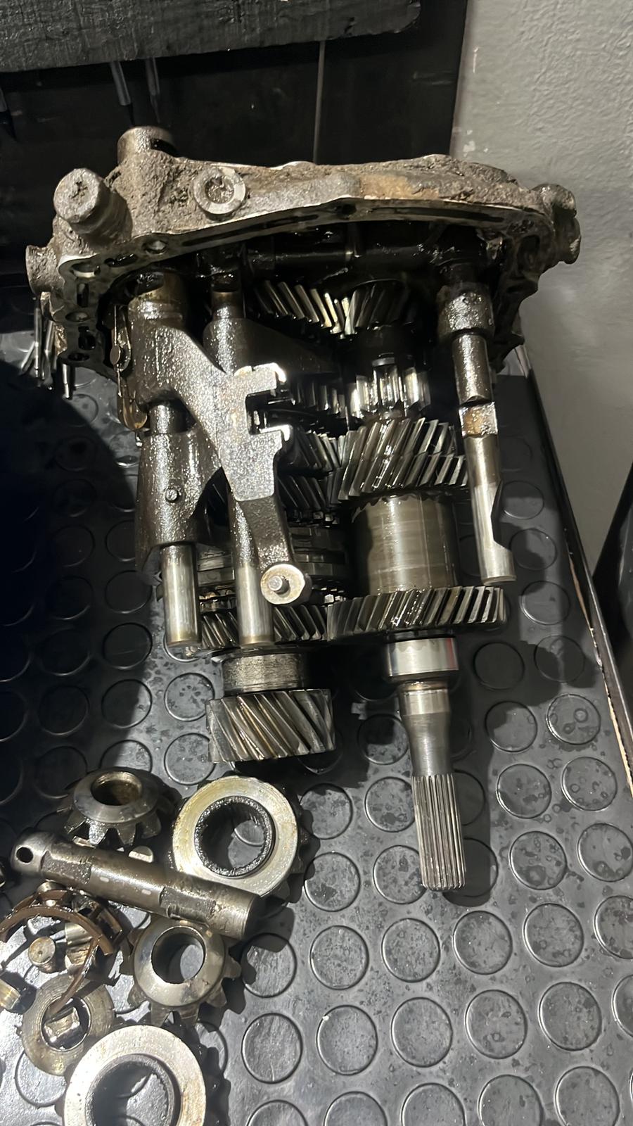 Şanzıman Tamiri - Afyon oto tamir hizmeti